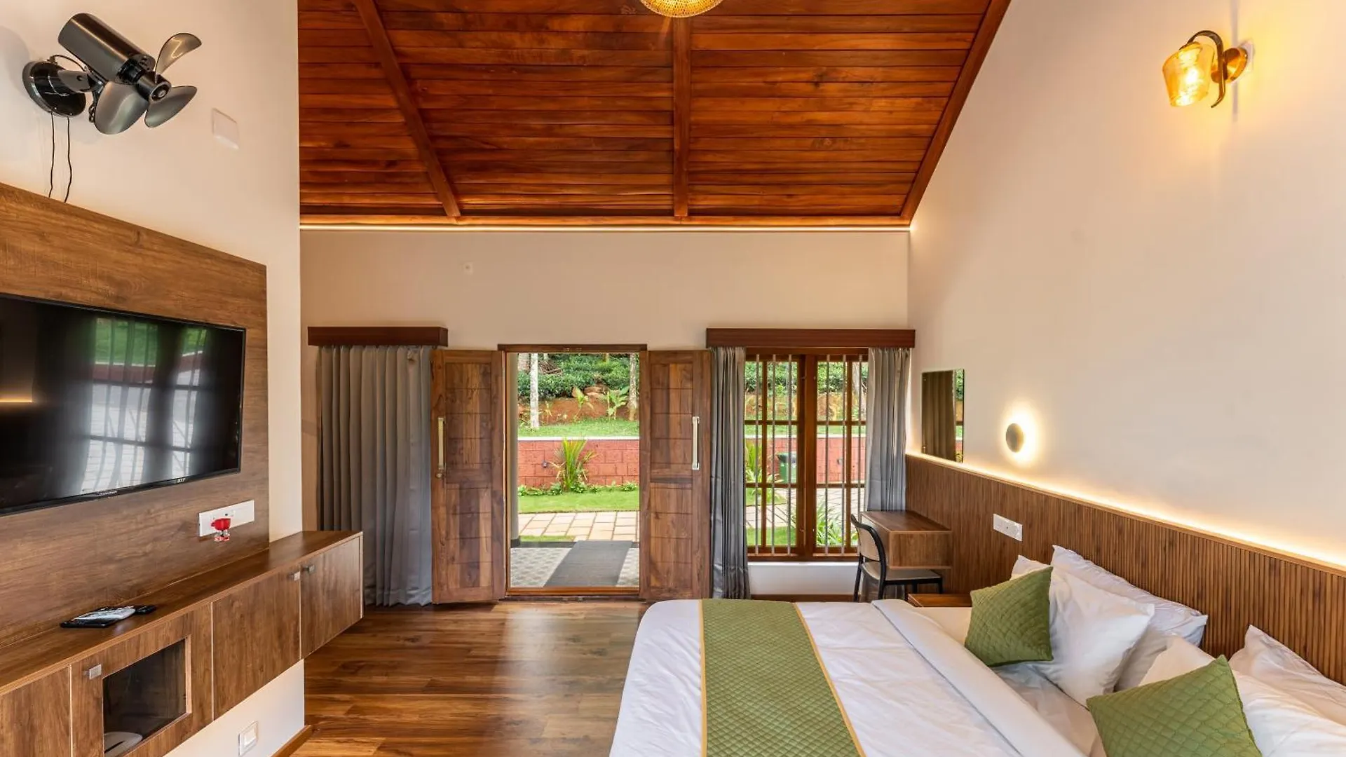 Theyila Wayanad Premium Pool Resort Sultan Bathery 0*,  Hindistan