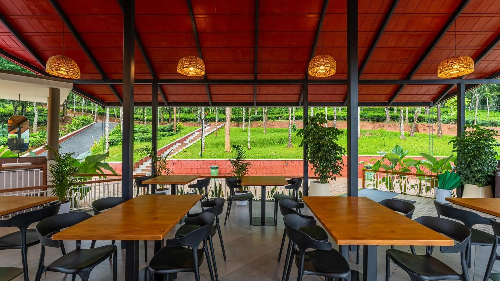 Theyila Wayanad Premium Pool Resort Sultan Bathery