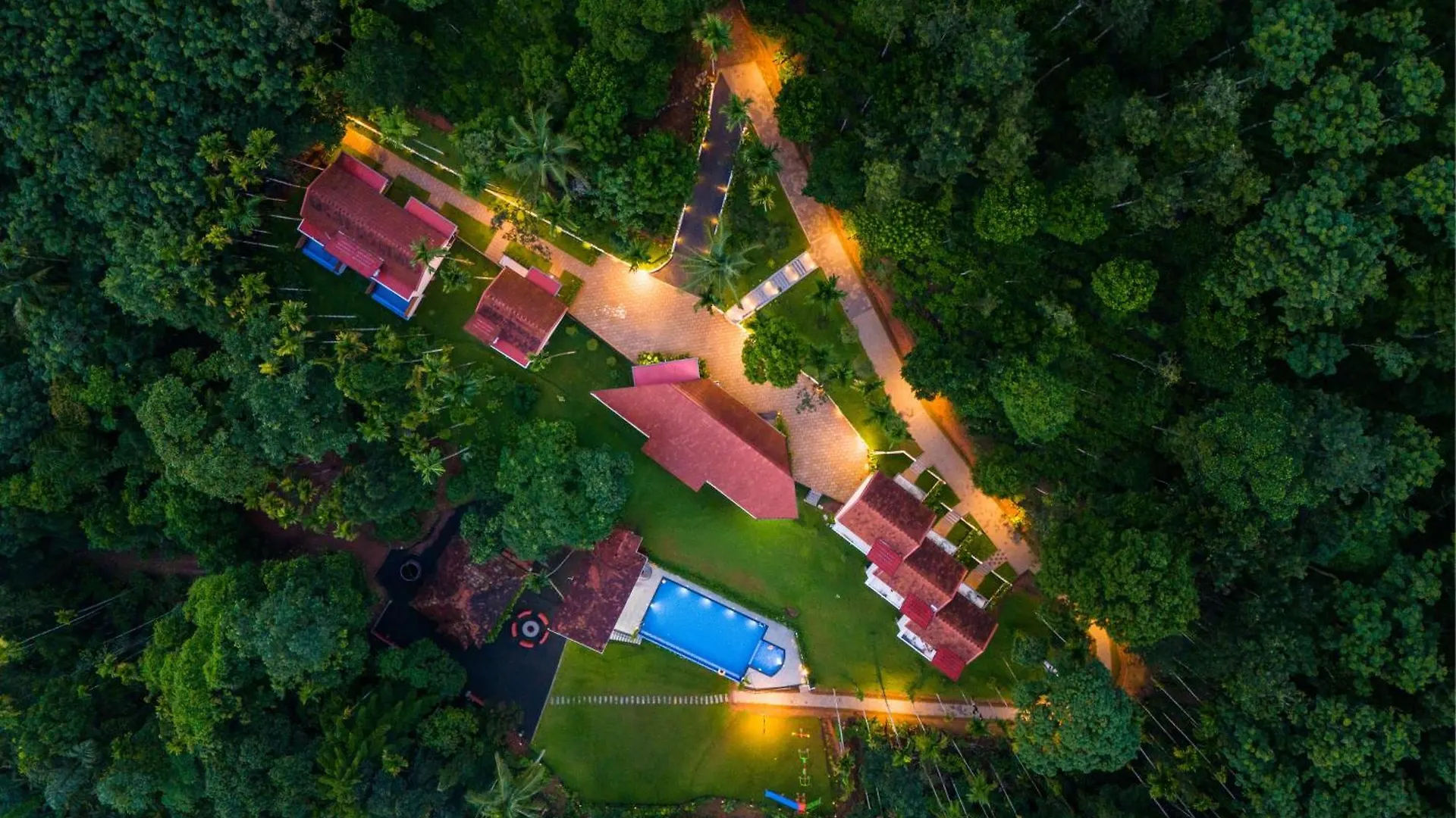 Theyila Wayanad Premium Pool Resort Sultan Bathery